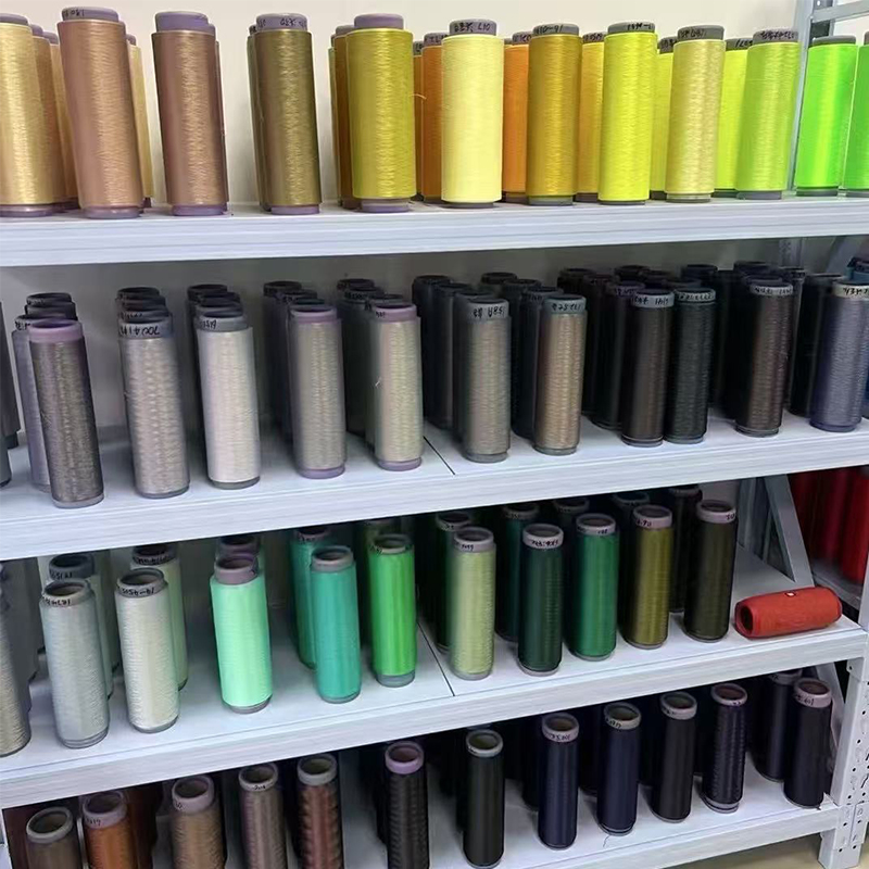 Fil en mailles épais coloré dty